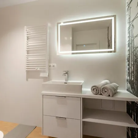 Apartament Centrum Wigury Dostep Na Kod Blisko Galeria Lodzka Piotrkowska Szary Екстер'єр фото